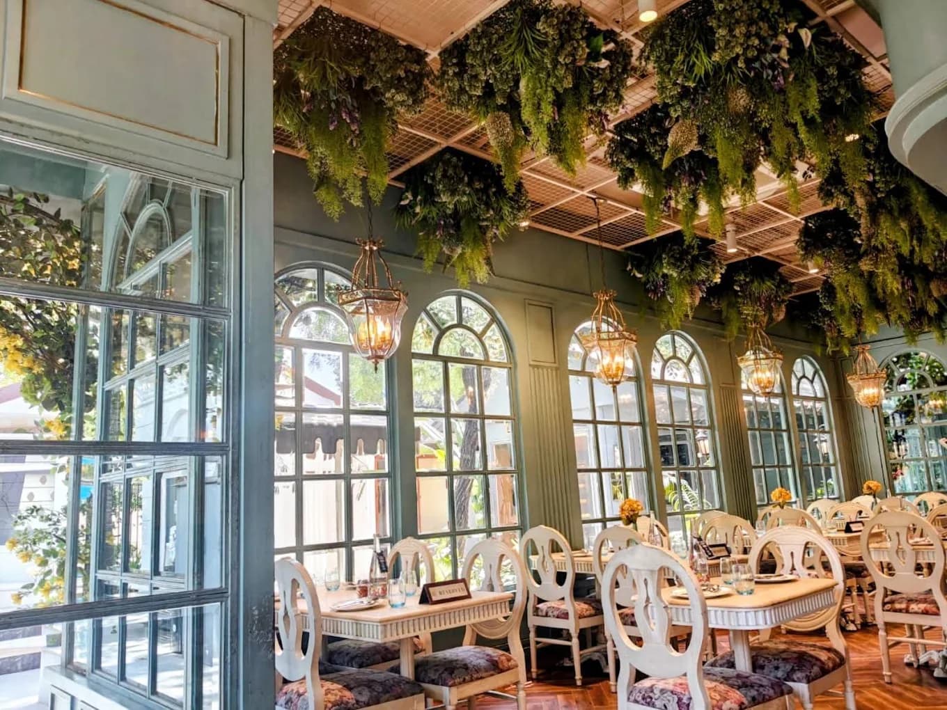 The Parisian Conservatory Dining Room